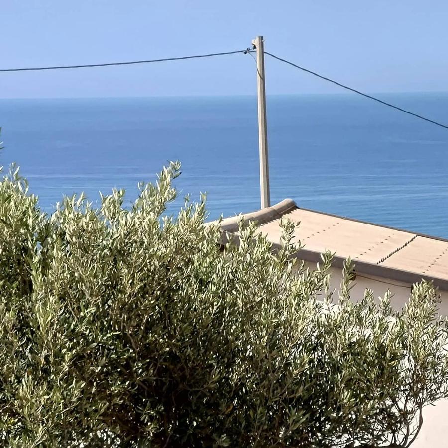 Casa Vacanze Abbacari Realmonte Exterior photo